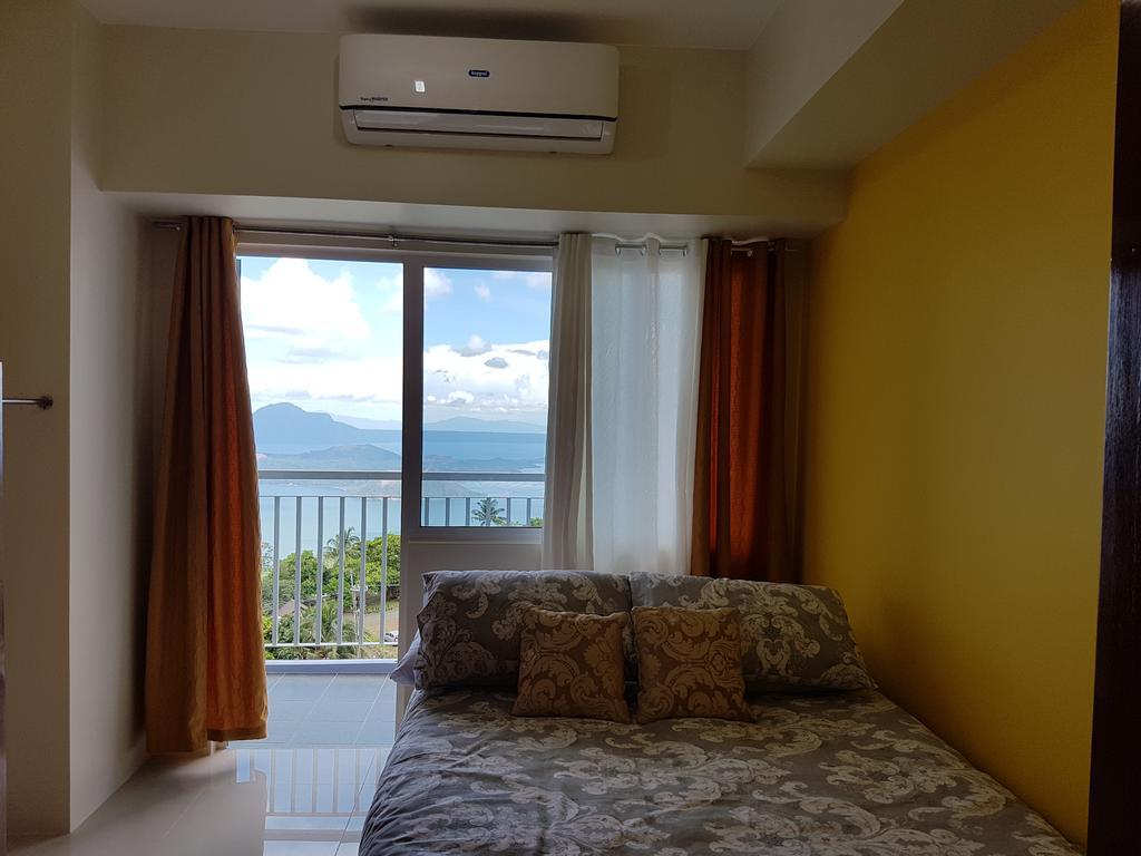 Taal Room Tagaytay City Exterior photo